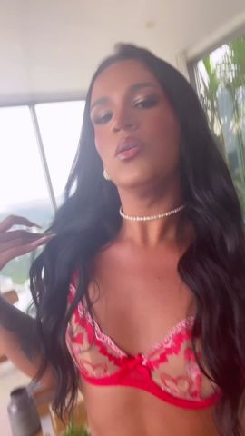 Thalita Valentina