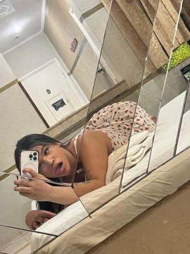 Amber Mendoza 