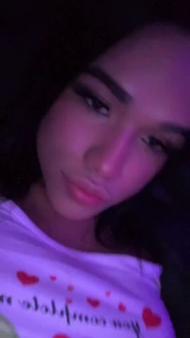 Amber Mendoza 