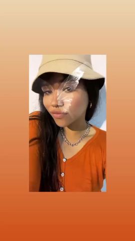 Amber Mendoza 
