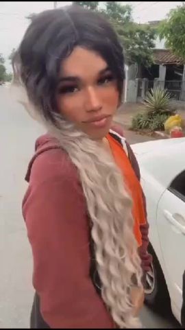 Amber Mendoza 