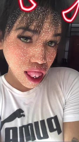 Amber Mendoza 