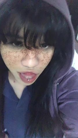 Amber Mendoza 
