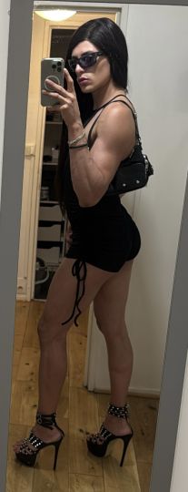 Nicolle bolzanny dominatrix