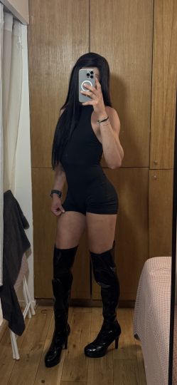 Nicolle bolzanny dominatrix