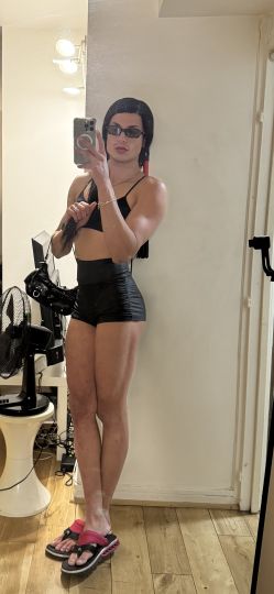 Nicolle bolzanny dominatrix