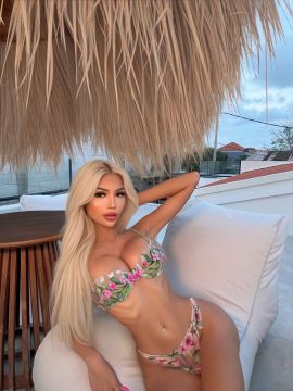 Breanna 