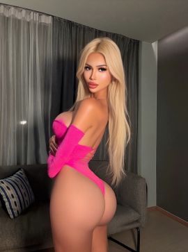 Breanna 