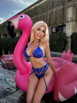 Breanna 