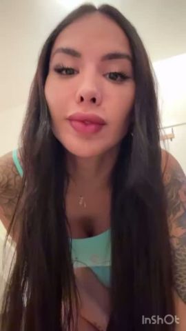Julia Azevedo