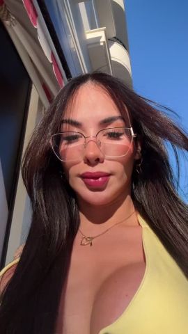 Julia Azevedo