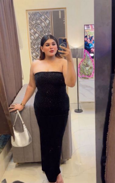 Escorts Trans Shemale Sneha in South delhi