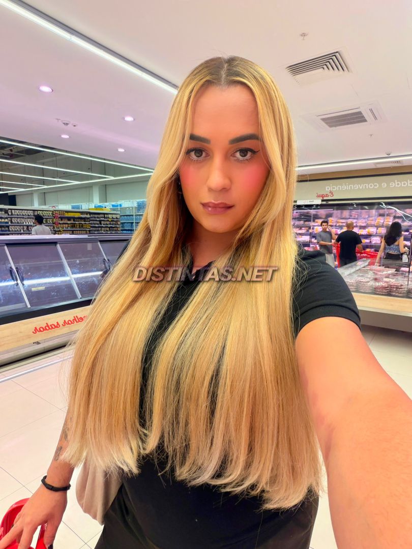 Dalila ferraz 