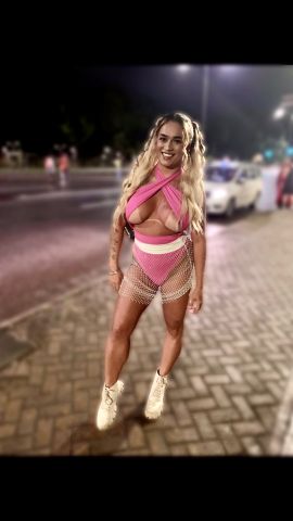 Dalila ferraz 