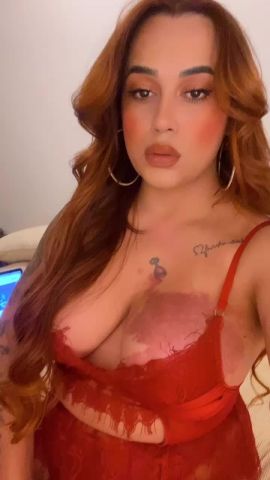 Dalila ferraz 
