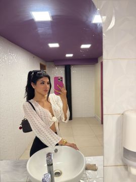 Nicol hot 