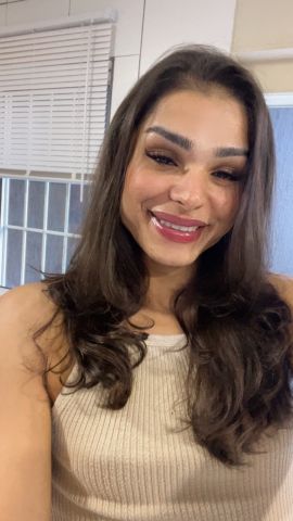 Viktoria Boneca