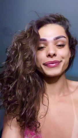 Viktoria Boneca