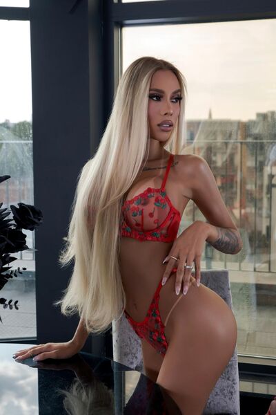 Acompanhante Trans Juliana Oliveira em Battersea