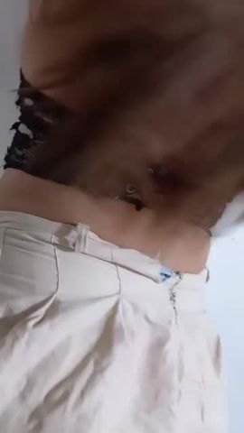 Emi G
