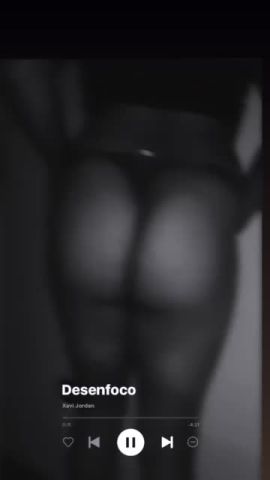 Emi G