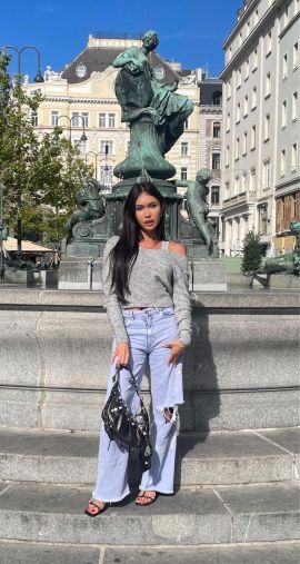 Luscious Georgina