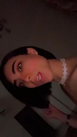 Nouf Arab