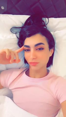 Nouf Arab