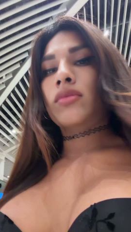 Alexandra Sifuentes