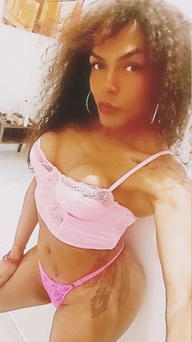 Bella Belluthi 