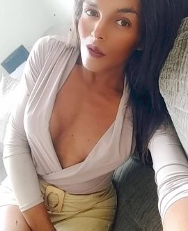 Bella Belluthi 