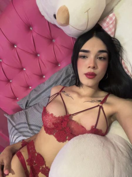 Hola! Soy nadia, una mujer divertida y elegante.
Mi personalidad carismática te asegura momentos llenos de risas y alegría.
Disfruto de la elegancia en cada detalle y siempre me aseguro de lucir impecable en cada ocasión.
Si buscas una compañía encantadora y sofisticada, ¡no dudes en llamarme!
Estoy emocionada por conocerte y compartir momentos inolvidables juntos.
¡Llámame para disfrutar de una cita llena de diversión y elegancia!
¡Espero tu llamada con entusiasmo para vivir momentos especiales a mi lado!
