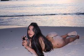 Ariana XXL