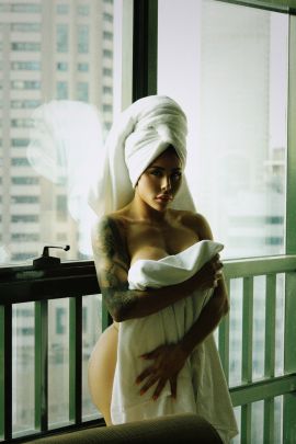 Ariana XXL