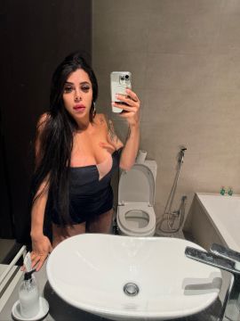 Ariana XXL