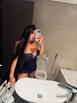 Ariana XXL