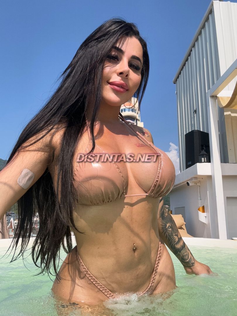 Ariana XXL