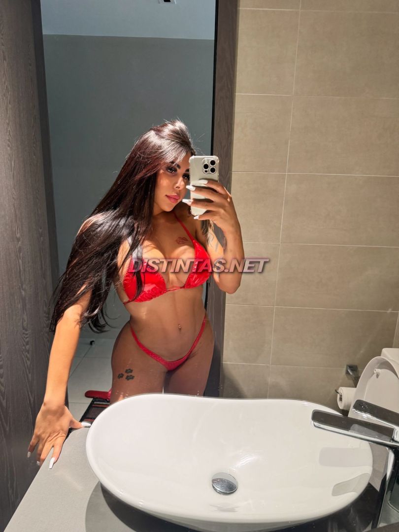 Ariana XXL