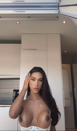 Renata Melo 