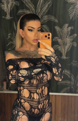Sexy Carole