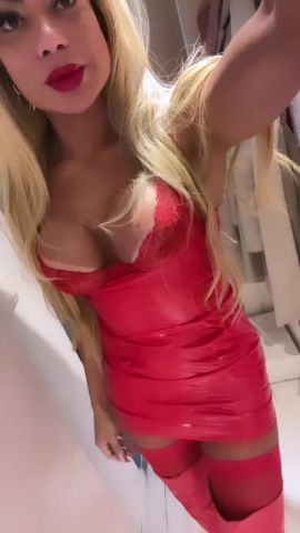 Michelle Paris