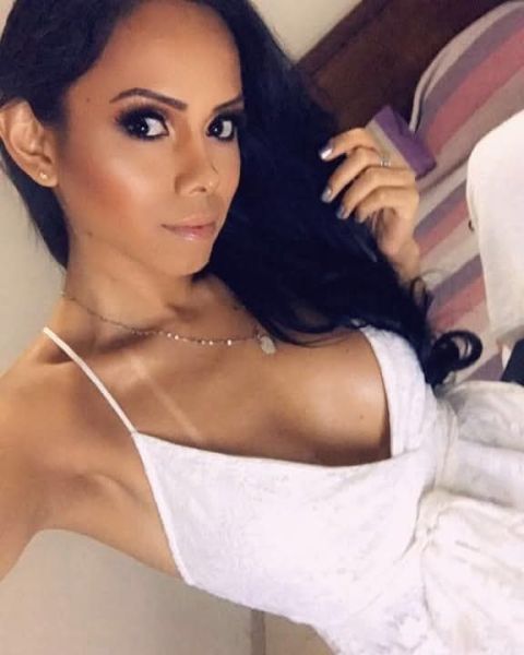 MUÑECA TRANS

MARAVILLOSA Y ENCANTADORA. DISPUESTA A COMPLACERTE Y SEDUCIRTE!!

¡CONMIGO VIVIRÁS MOMENTOS Y EXPERIENCIAS QUE TE DEJARÁN COMPLETAMENTE FASCINADO, Y QUERRÁS REPETIR NUESTRO ENCUENTRO UNA Y OTRA VEZ!

COMO AMANTE SOY MUY COMPLACIENTE, REALIZO UNA GRAN VARIEDAD DE SERVICIOS. ESTOY DISPUESTA A COMPLACERTE EN TODOS, SÓLO DIME QUÉ DESEAS Y HARE REALIDAD TODAS TUS FANTASÍAS.

CUENTO CON DEPARTAMENTO DISCRETO EN CONDOMINIO UBICADO EN UNA BUENA ZONA DE LA CIUDAD.

CONTACTAME YA! Y VIVE UNA NUEVA EXPERIENCIA!!
