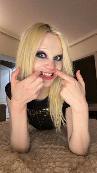Sasha Mia