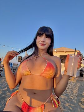 Mia Nuñez