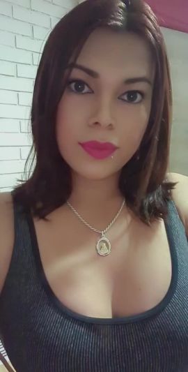 Nicole Leon