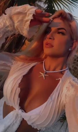Bia Mendes