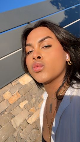 Amazona