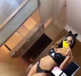 Thays Petite