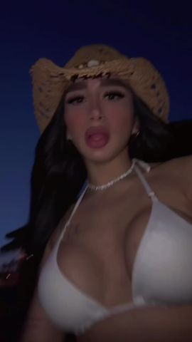 Larissa Alcázar