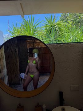 Alejandra Hernandez